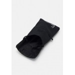 Karl Kani SIGNATURE POUCH BAG UNISEX - Across body bag - black