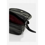 edc by Esprit GEFLOCHTENEM HENKEL - Handbag - black