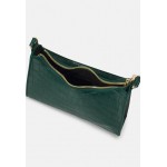 Pieces PCFULLA SHOULDER - Handbag - pepper green/green