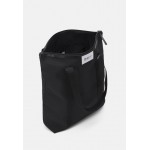 DAY ET GWENETH TOTE - Tote bag - black