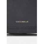 Coccinelle ARPEGE - Across body bag - noir/caramel/black