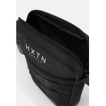 HXTN Supply RECOIL STASH BAG - Across body bag - black