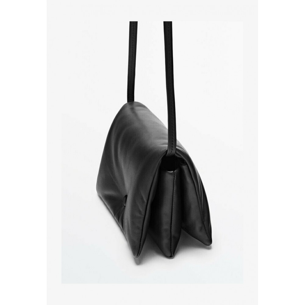Massimo Dutti AUS - Across body bag - black