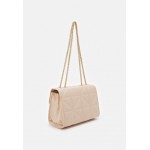 ONLY ONLPATTY QUILT CROSS OVER - Across body bag - peach parfait/off-white